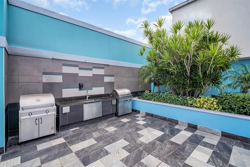 For Sale: $849,900 (3 beds, 2 baths, 1925 Square Feet)