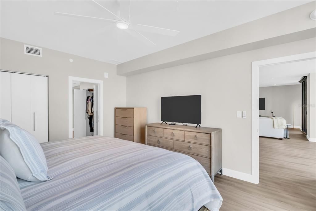 For Sale: $849,900 (3 beds, 2 baths, 1925 Square Feet)