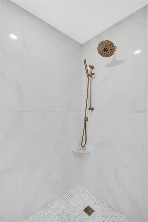 For Sale: $849,900 (3 beds, 2 baths, 1925 Square Feet)