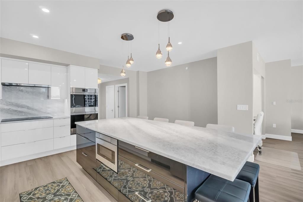 For Sale: $849,900 (3 beds, 2 baths, 1925 Square Feet)