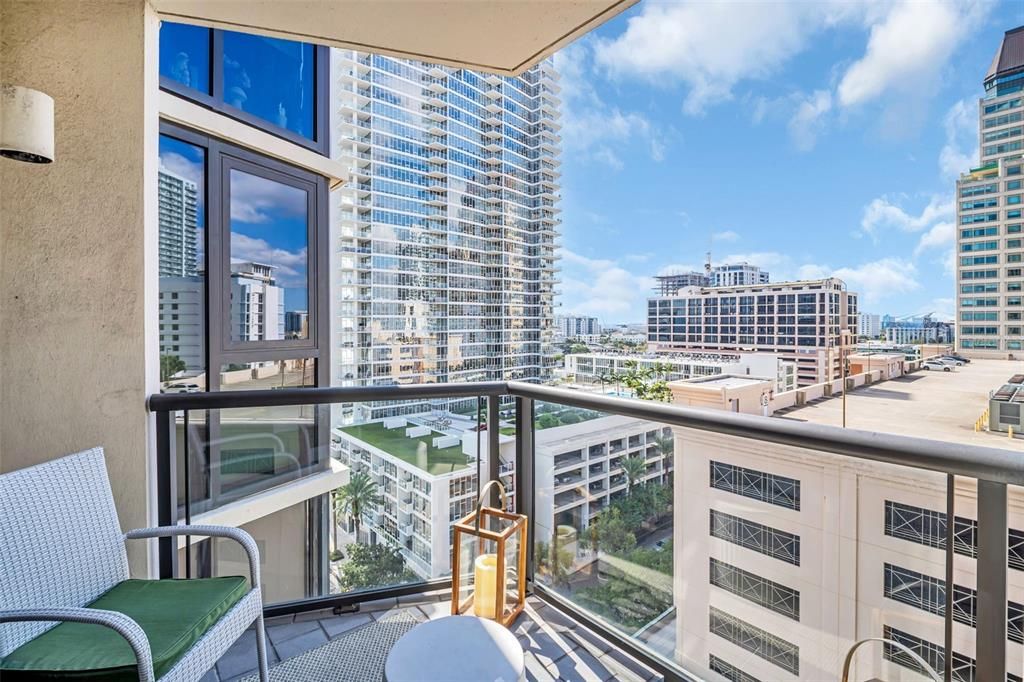 For Sale: $849,900 (3 beds, 2 baths, 1925 Square Feet)