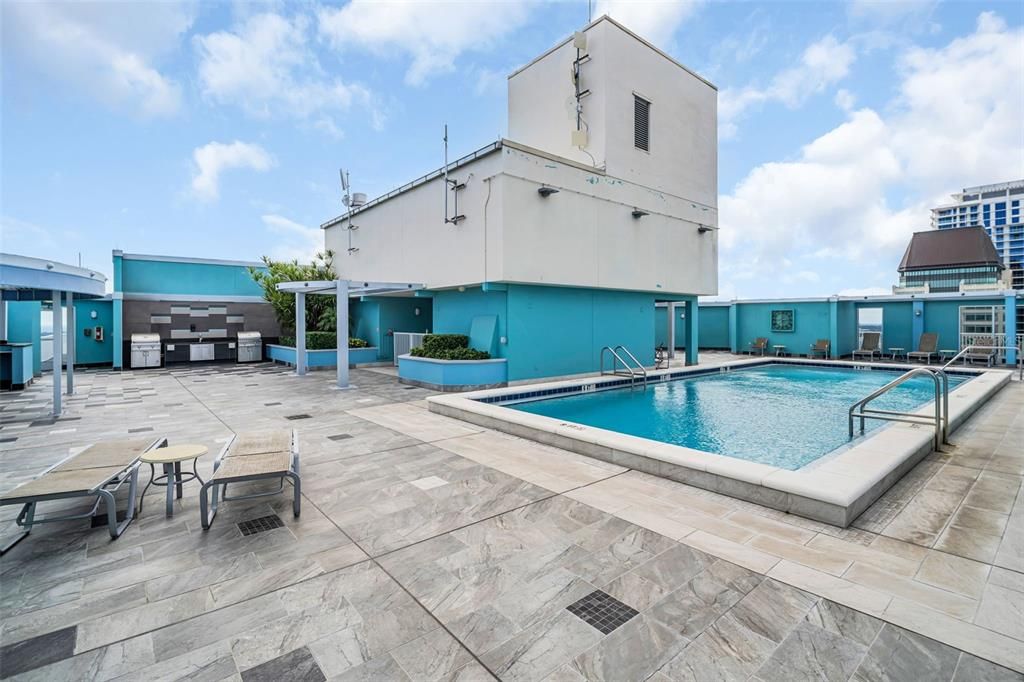 For Sale: $849,900 (3 beds, 2 baths, 1925 Square Feet)