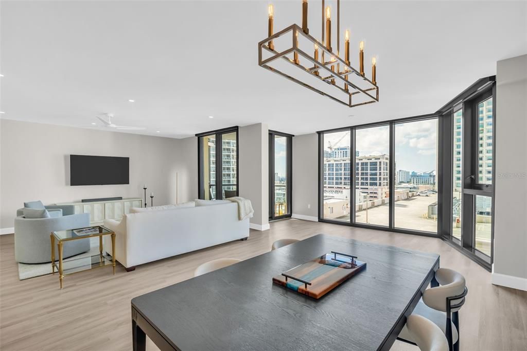 For Sale: $849,900 (3 beds, 2 baths, 1925 Square Feet)