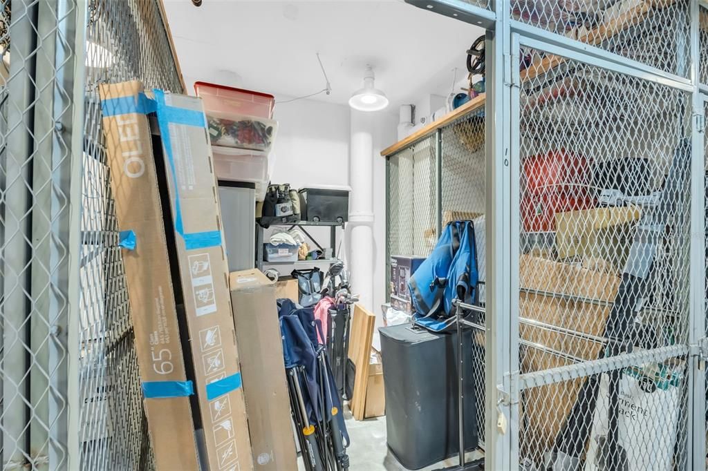 For Sale: $849,900 (3 beds, 2 baths, 1925 Square Feet)