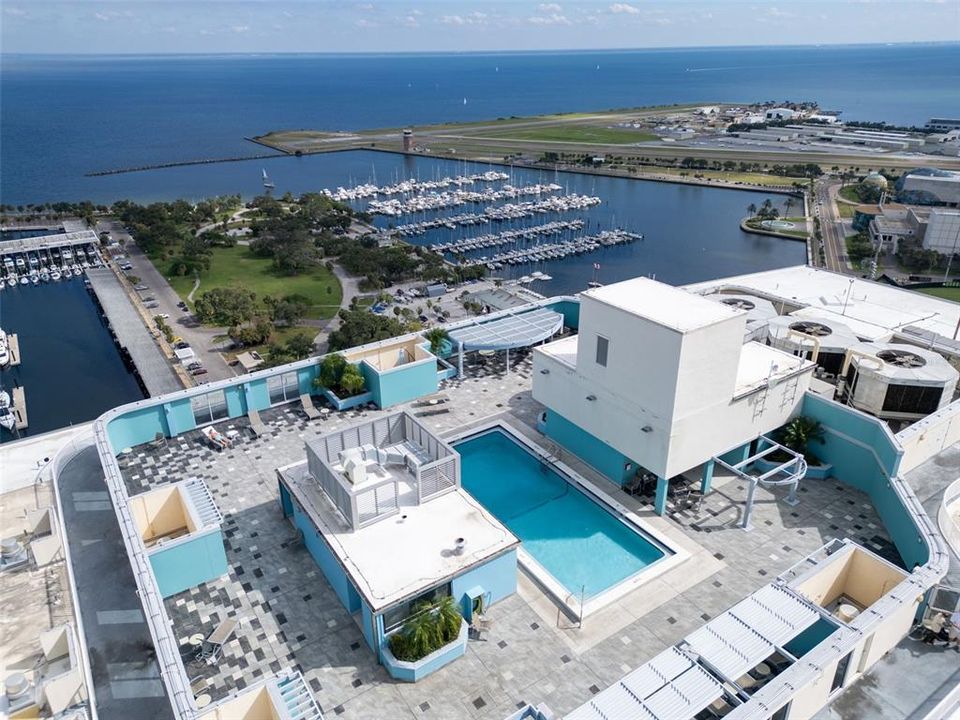 For Sale: $849,900 (3 beds, 2 baths, 1925 Square Feet)