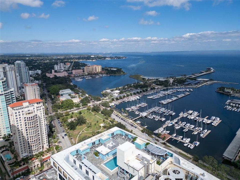 For Sale: $849,900 (3 beds, 2 baths, 1925 Square Feet)