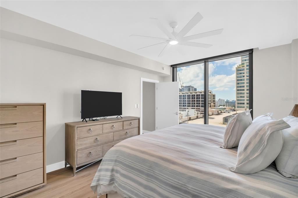 For Sale: $849,900 (3 beds, 2 baths, 1925 Square Feet)