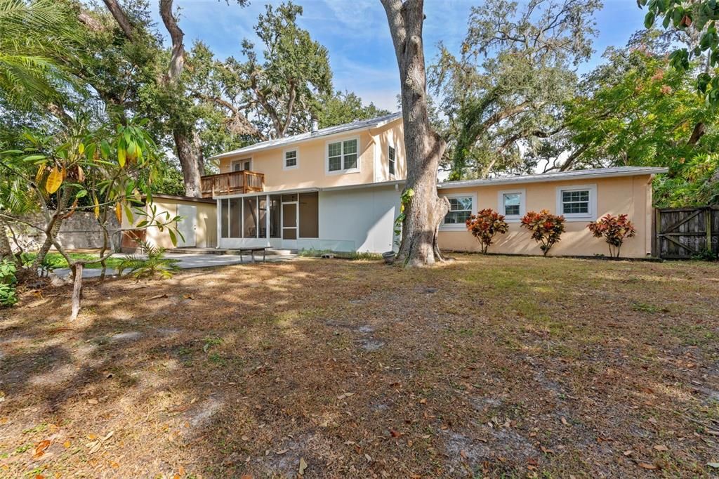 待售: $640,000 (4 贝兹, 2 浴室, 2460 平方英尺)