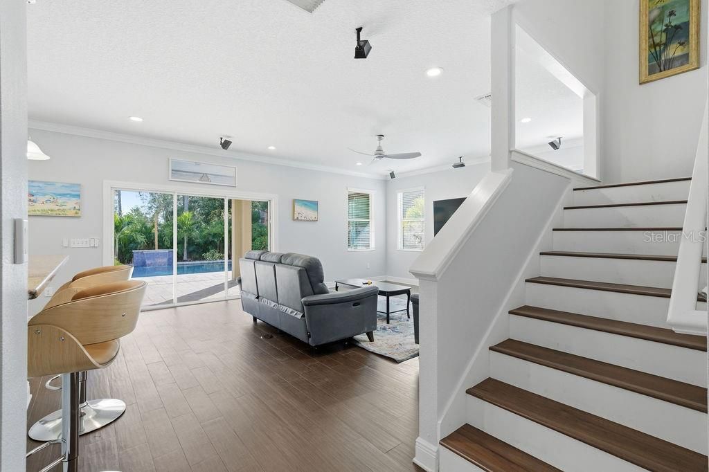 For Sale: $849,000 (4 beds, 3 baths, 2918 Square Feet)