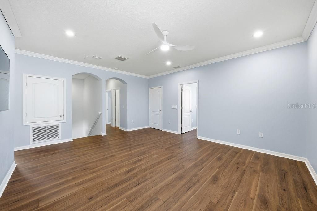 For Sale: $849,000 (4 beds, 3 baths, 2918 Square Feet)