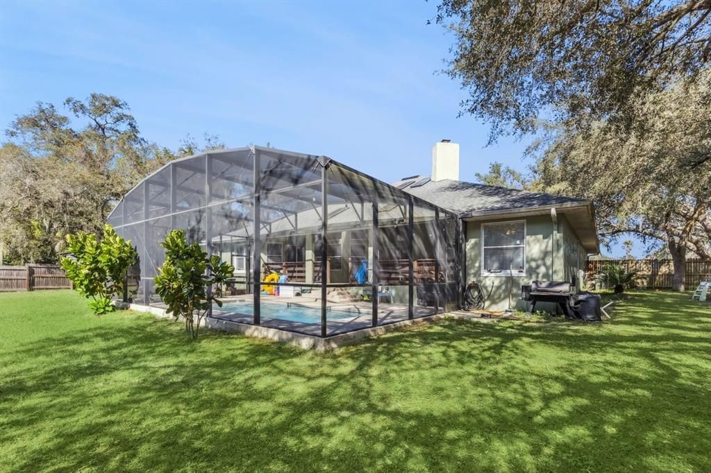 Active With Contract: $650,000 (4 beds, 3 baths, 3008 Square Feet)
