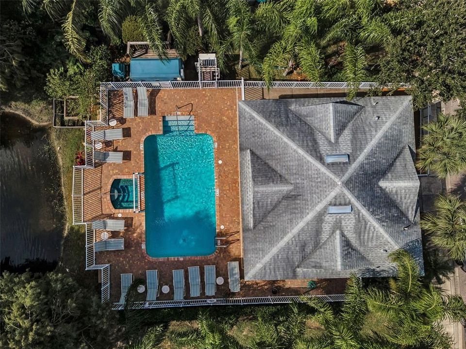 En Venta: $577,000 (3 camas, 2 baños, 2304 Pies cuadrados)