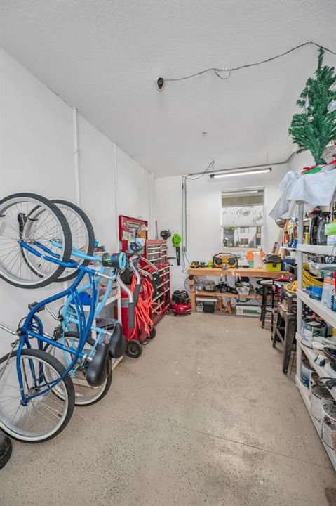 En Venta: $577,000 (3 camas, 2 baños, 2304 Pies cuadrados)