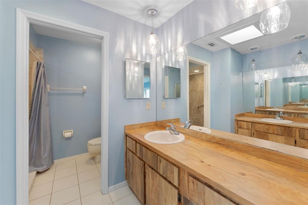 待售: $244,900 (3 贝兹, 2 浴室, 1478 平方英尺)