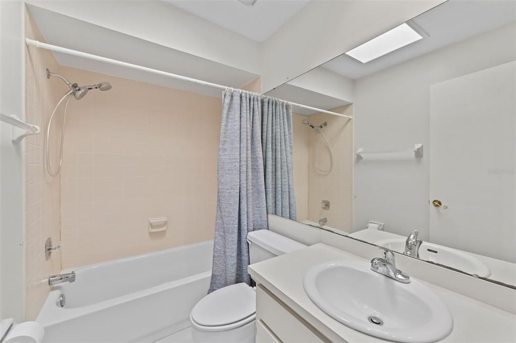 待售: $244,900 (3 贝兹, 2 浴室, 1478 平方英尺)