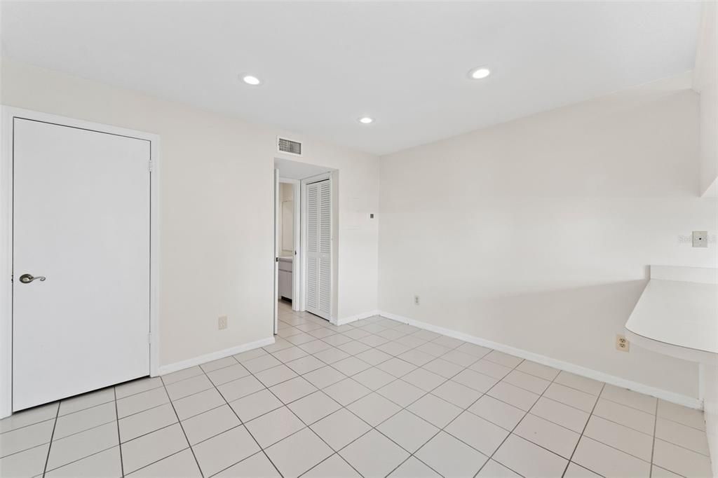 待售: $244,900 (3 贝兹, 2 浴室, 1478 平方英尺)