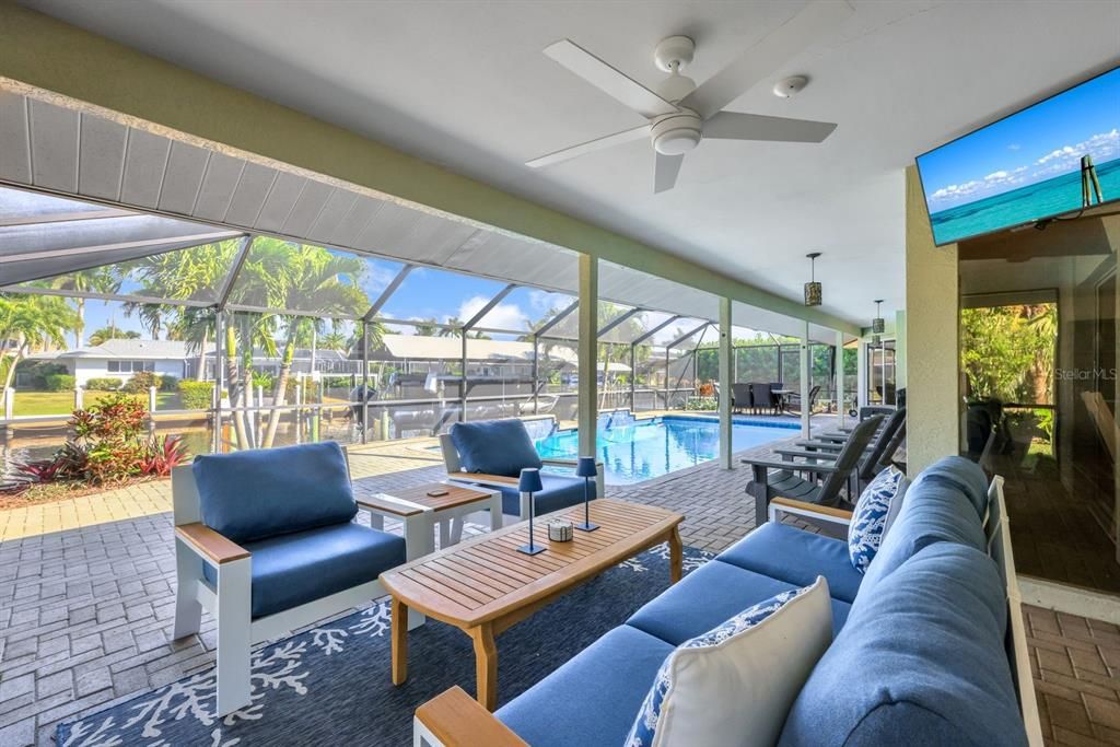 For Sale: $795,000 (3 beds, 2 baths, 2222 Square Feet)