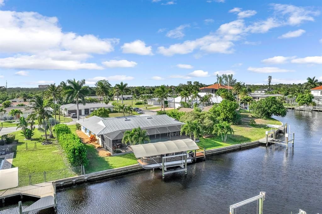 For Sale: $795,000 (3 beds, 2 baths, 2222 Square Feet)