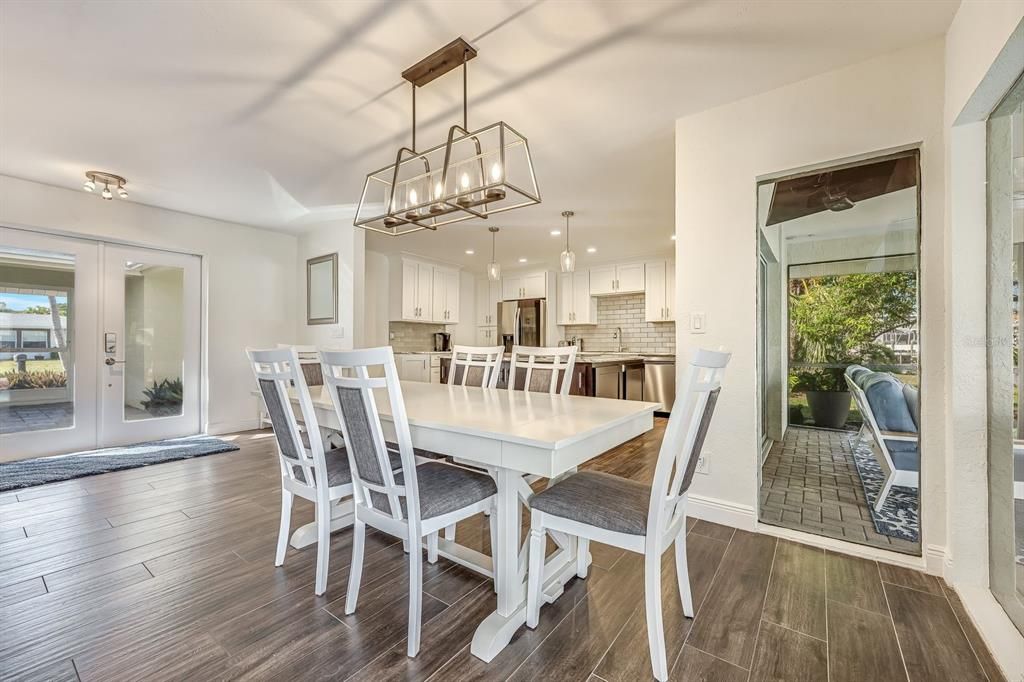 For Sale: $795,000 (3 beds, 2 baths, 2222 Square Feet)