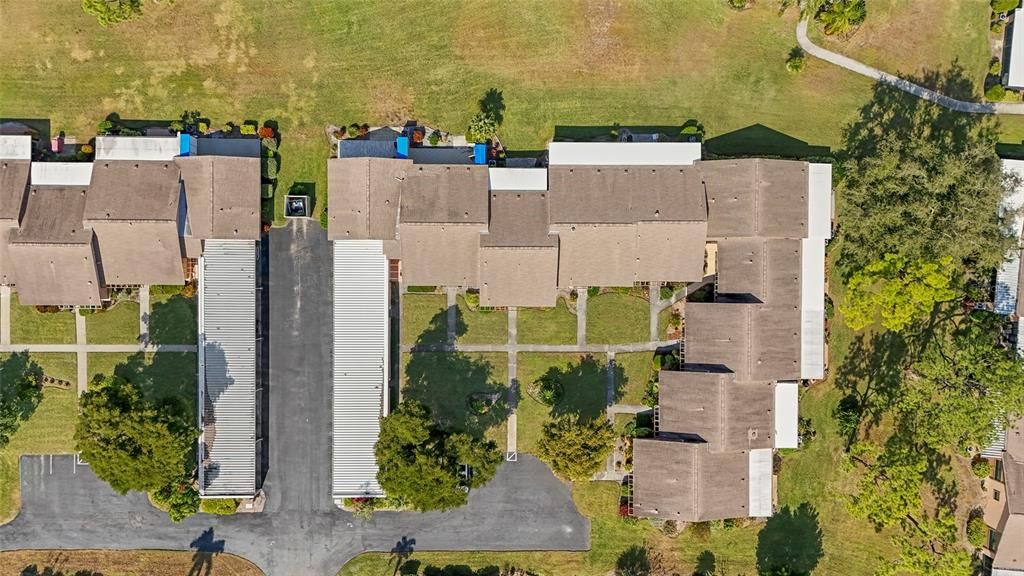 Под контрактом: $250,000 (2 спален, 2 ванн, 1068 Квадратных фут)