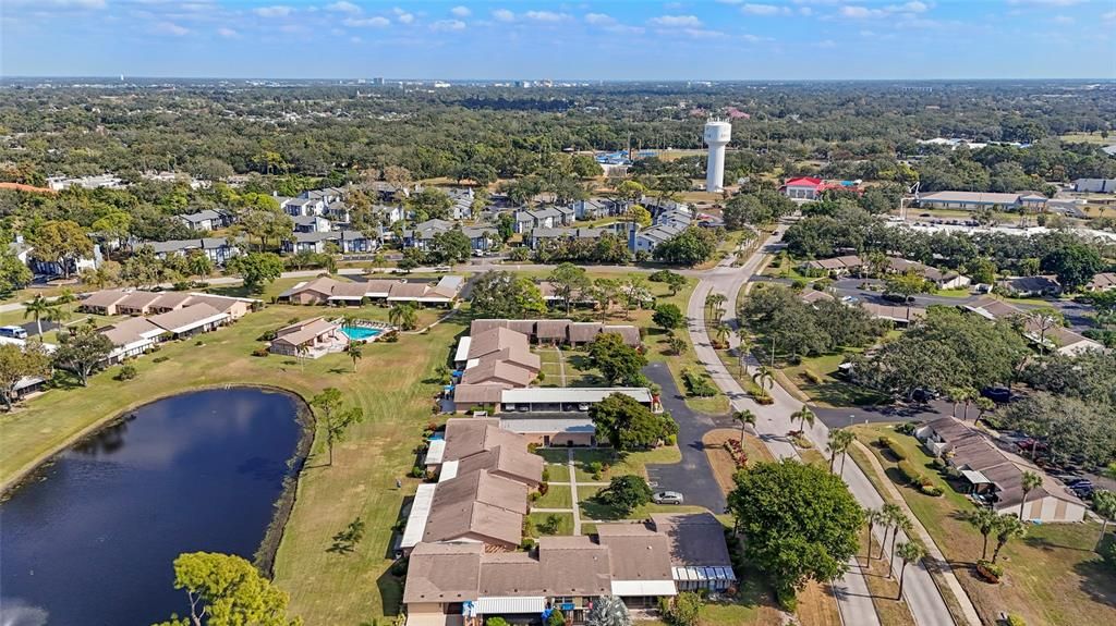 Под контрактом: $250,000 (2 спален, 2 ванн, 1068 Квадратных фут)