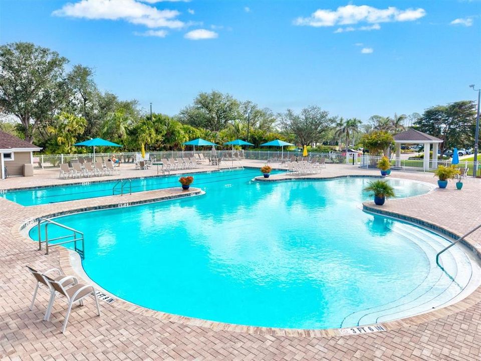 For Sale: $849,000 (4 beds, 3 baths, 2428 Square Feet)