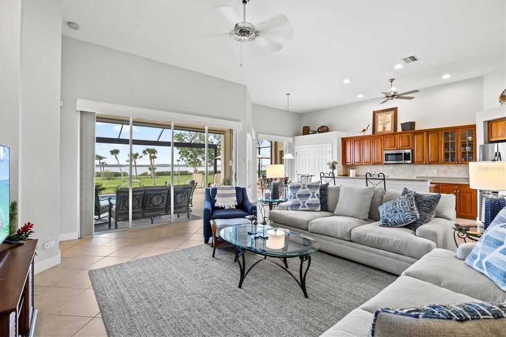 For Sale: $849,000 (4 beds, 3 baths, 2428 Square Feet)