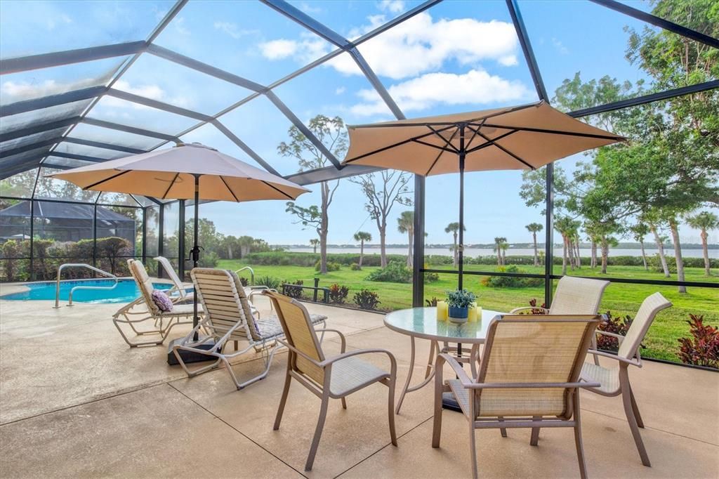 For Sale: $849,000 (4 beds, 3 baths, 2428 Square Feet)