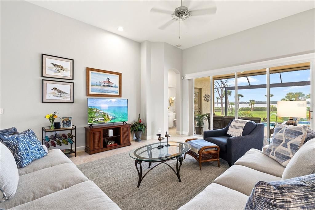 For Sale: $849,000 (4 beds, 3 baths, 2428 Square Feet)