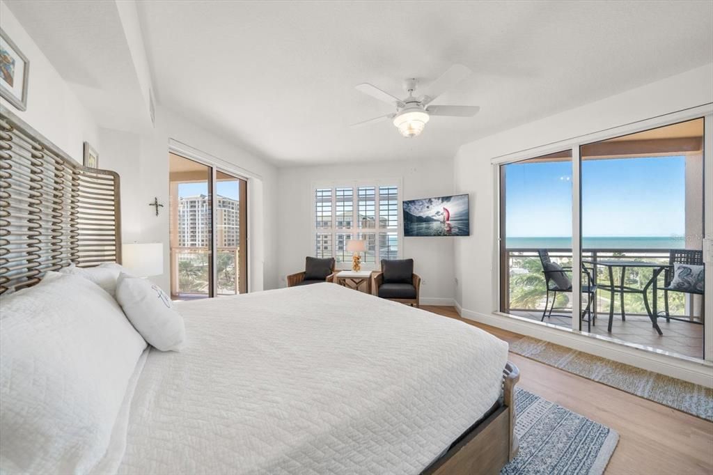 Active With Contract: $1,795,000 (3 beds, 2 baths, 1930 Square Feet)