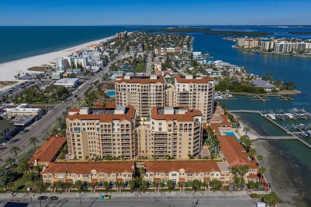 Active With Contract: $1,795,000 (3 beds, 2 baths, 1930 Square Feet)