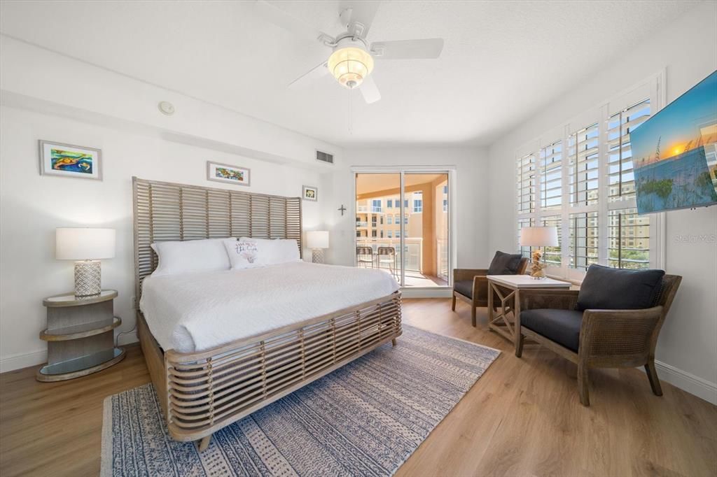 Active With Contract: $1,795,000 (3 beds, 2 baths, 1930 Square Feet)