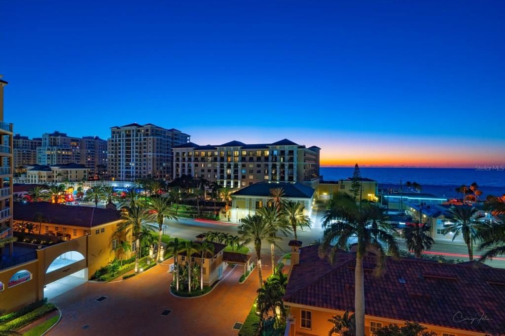 Active With Contract: $1,795,000 (3 beds, 2 baths, 1930 Square Feet)