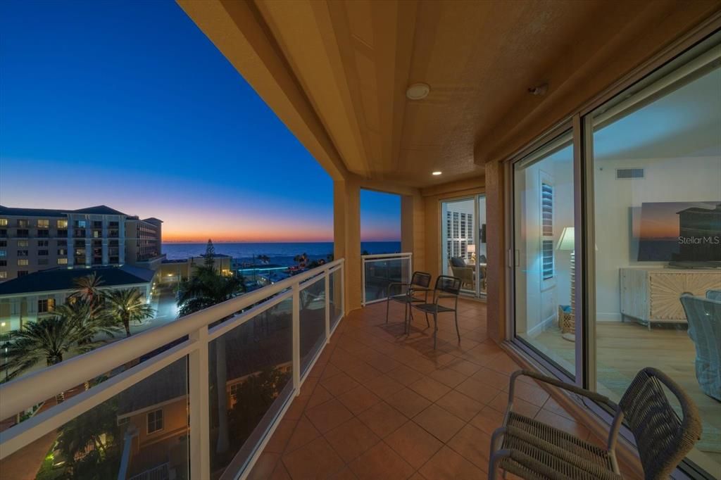 Active With Contract: $1,795,000 (3 beds, 2 baths, 1930 Square Feet)