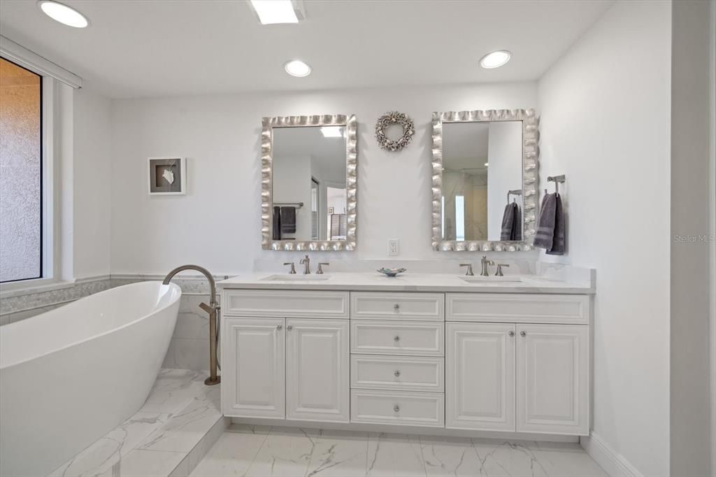 Active With Contract: $1,795,000 (3 beds, 2 baths, 1930 Square Feet)