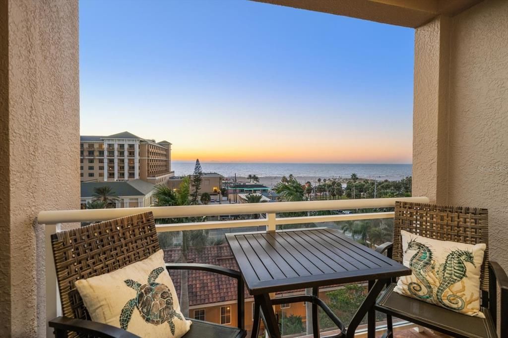 Active With Contract: $1,795,000 (3 beds, 2 baths, 1930 Square Feet)