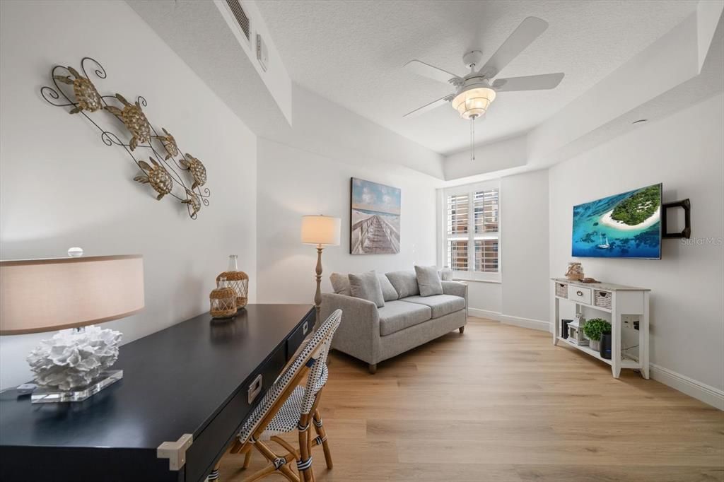 Active With Contract: $1,795,000 (3 beds, 2 baths, 1930 Square Feet)