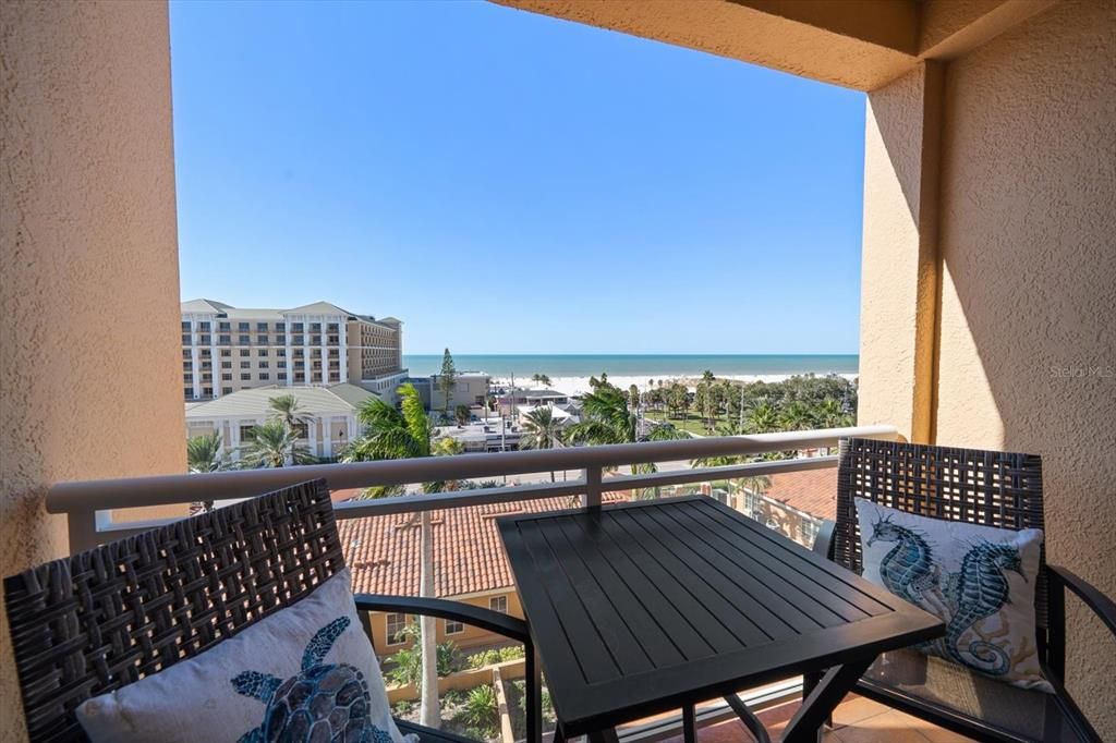 Active With Contract: $1,795,000 (3 beds, 2 baths, 1930 Square Feet)