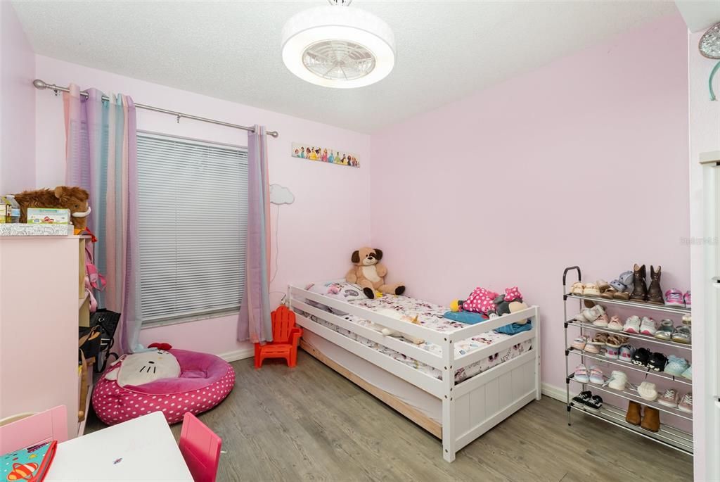 待售: $400,000 (3 贝兹, 2 浴室, 1809 平方英尺)