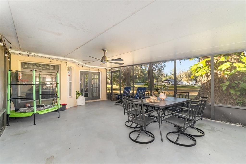 待售: $400,000 (3 贝兹, 2 浴室, 1809 平方英尺)