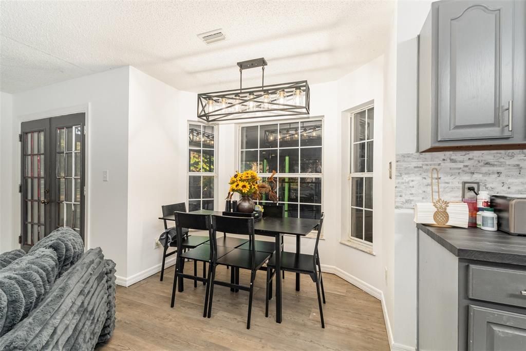 待售: $400,000 (3 贝兹, 2 浴室, 1809 平方英尺)