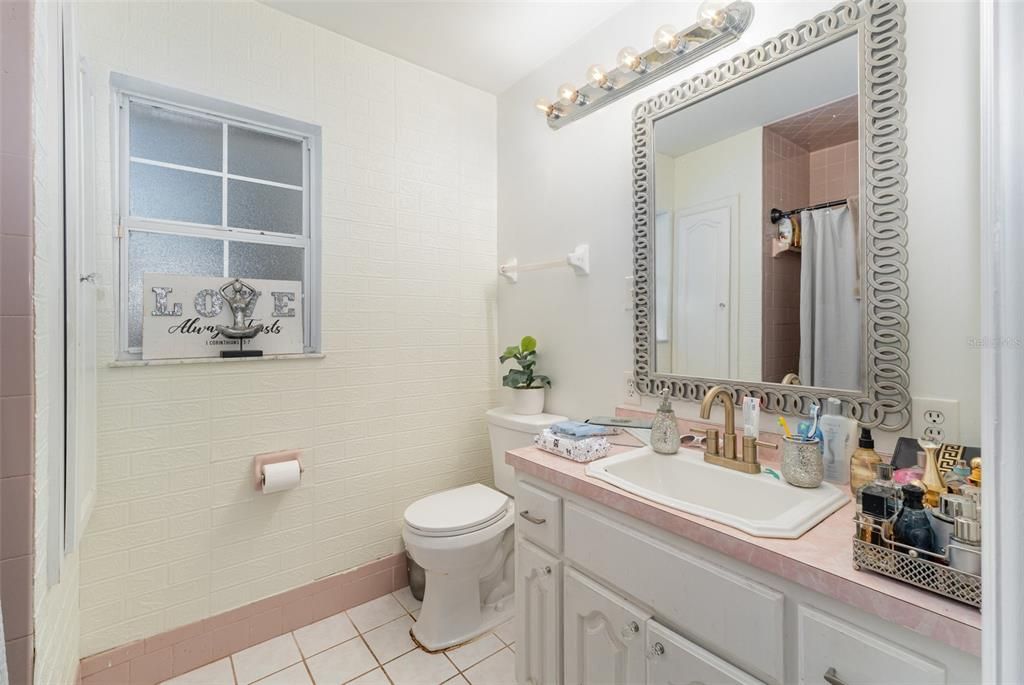 待售: $400,000 (3 贝兹, 2 浴室, 1809 平方英尺)