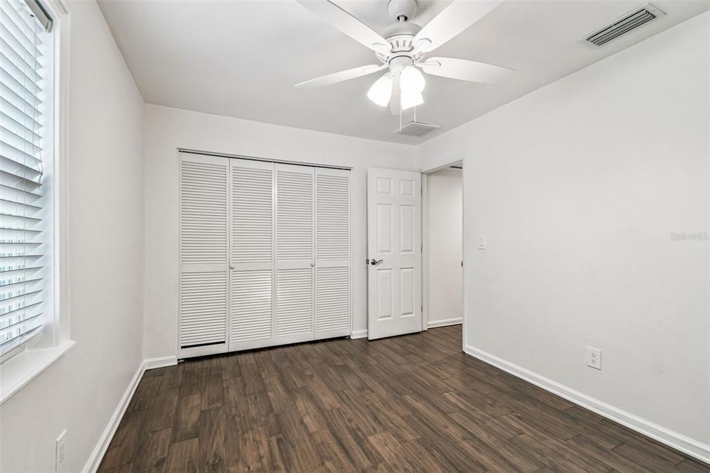 Active With Contract: $339,000 (2 beds, 2 baths, 948 Square Feet)