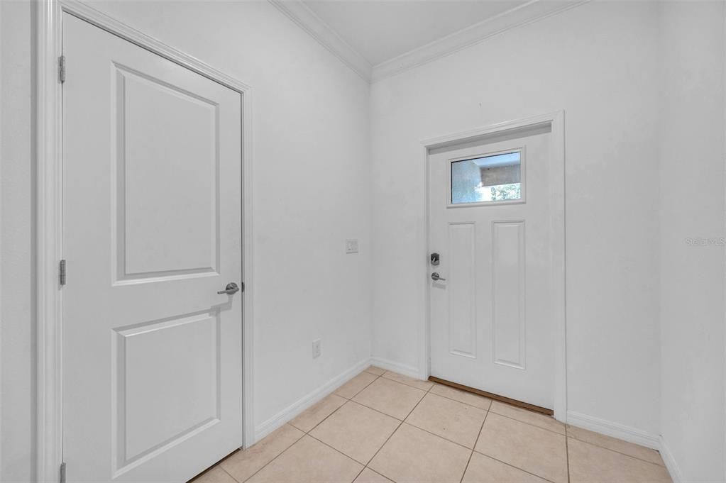 На продажу: $285,000 (3 спален, 2 ванн, 1634 Квадратных фут)