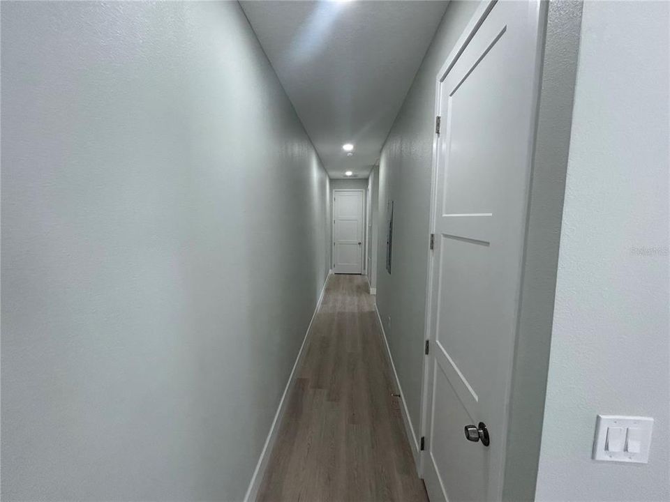 出租: $1,875 (2 贝兹, 2 浴室, 1229 平方英尺)