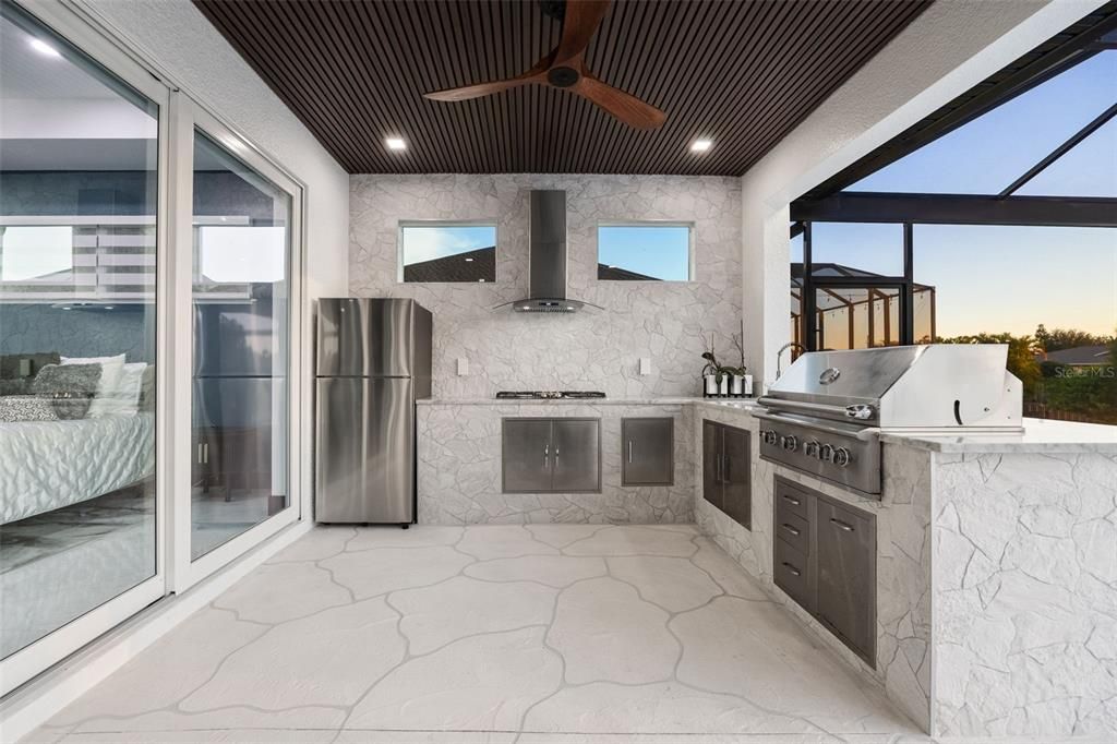 For Sale: $665,000 (3 beds, 3 baths, 1591 Square Feet)