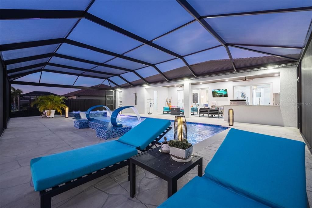 For Sale: $665,000 (3 beds, 3 baths, 1591 Square Feet)