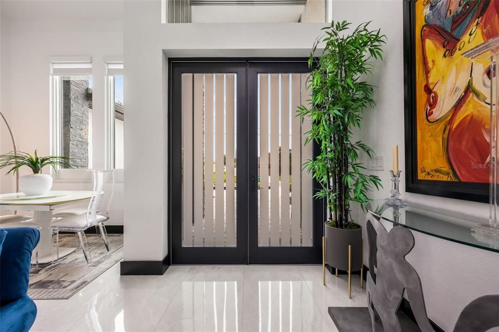 For Sale: $665,000 (3 beds, 3 baths, 1591 Square Feet)