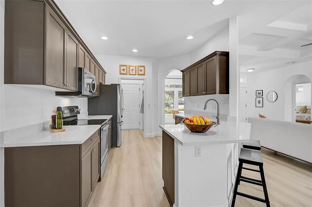 Activo con contrato: $450,000 (3 camas, 2 baños, 1565 Pies cuadrados)