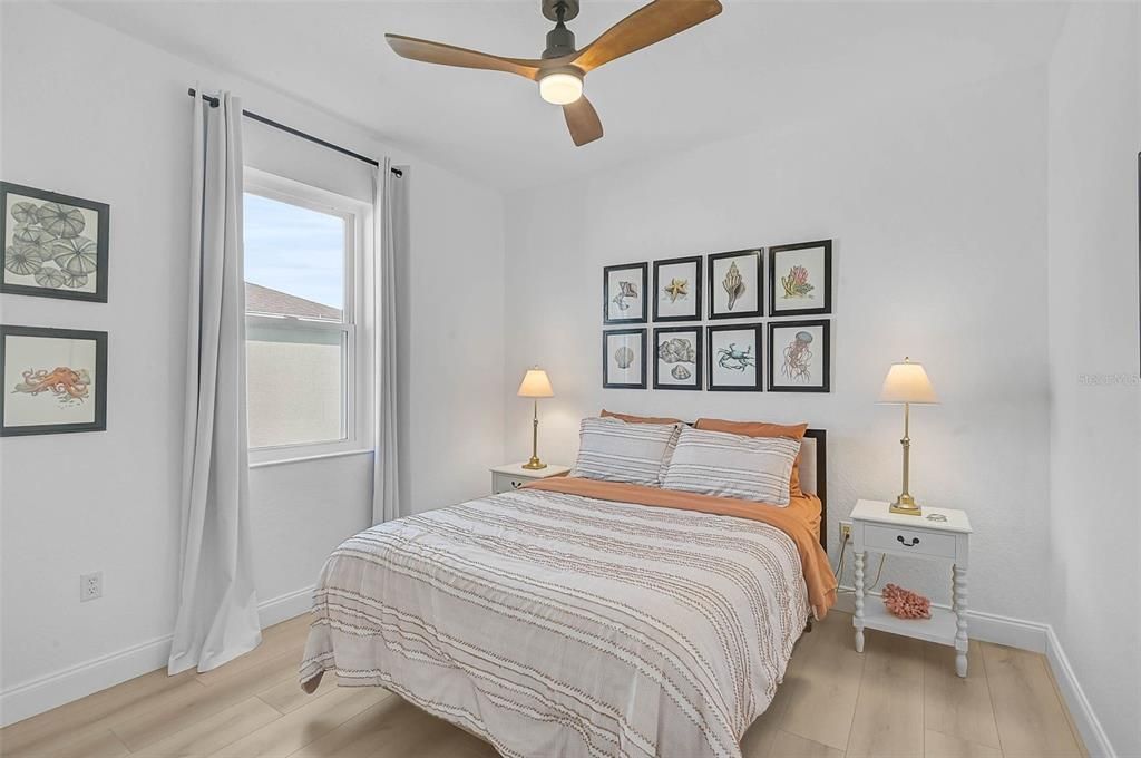 Activo con contrato: $450,000 (3 camas, 2 baños, 1565 Pies cuadrados)